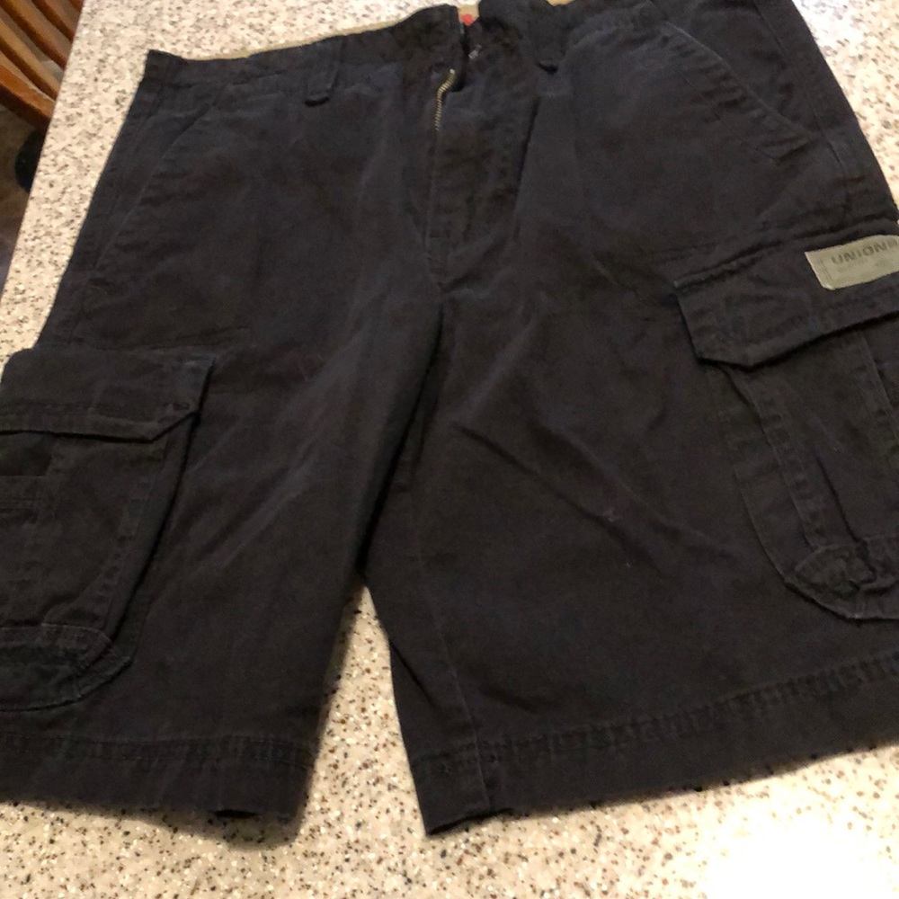 Union Bay Cargo Shorts size 30 Black